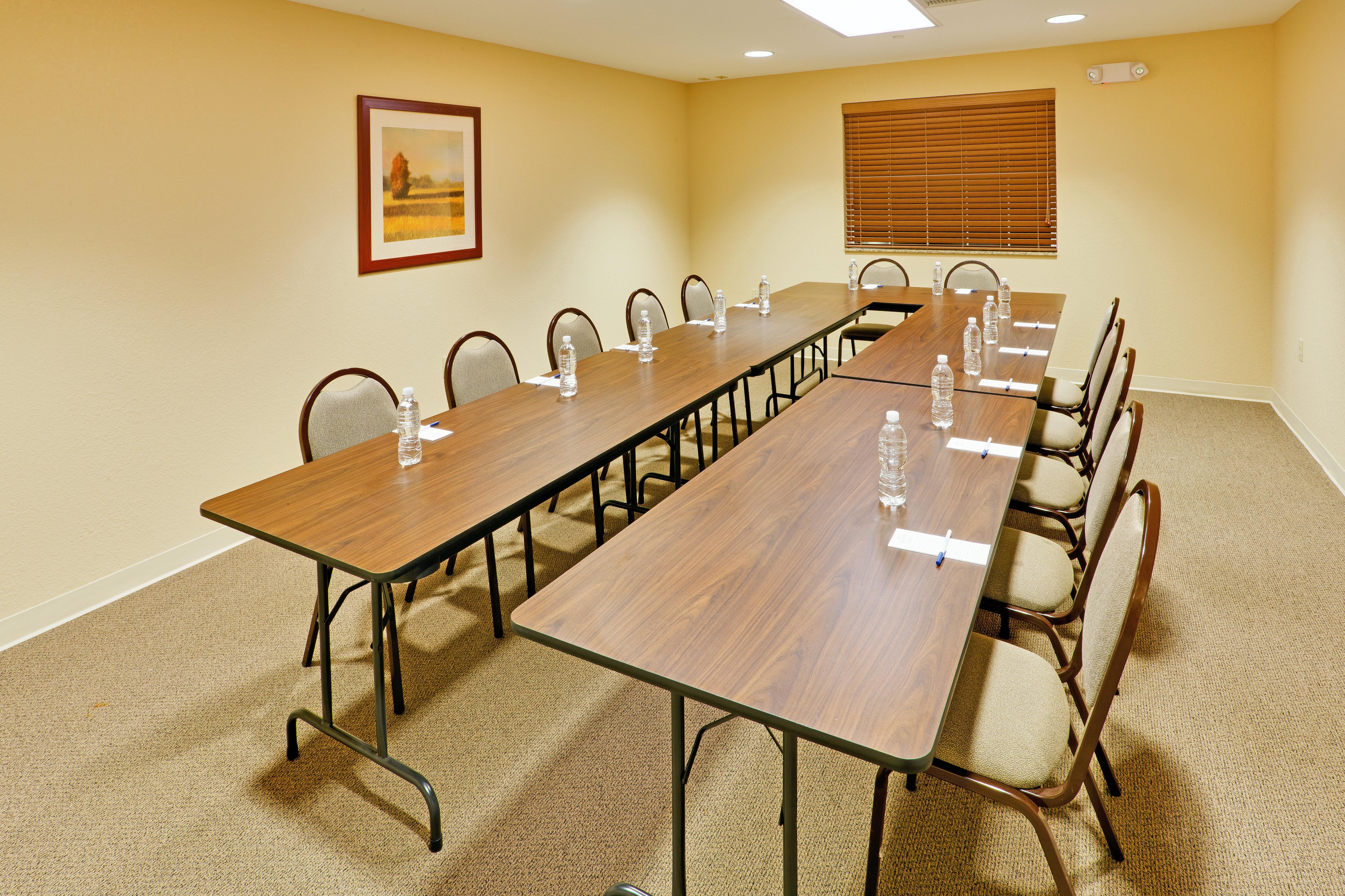 Candlewood Suites Hazleton By Ihg Buitenkant foto